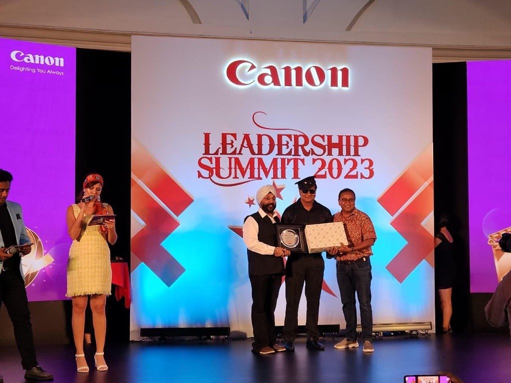 Award presentation at Canon Leadership Summit 2023 — Khandelwal Photo Print Jaipur